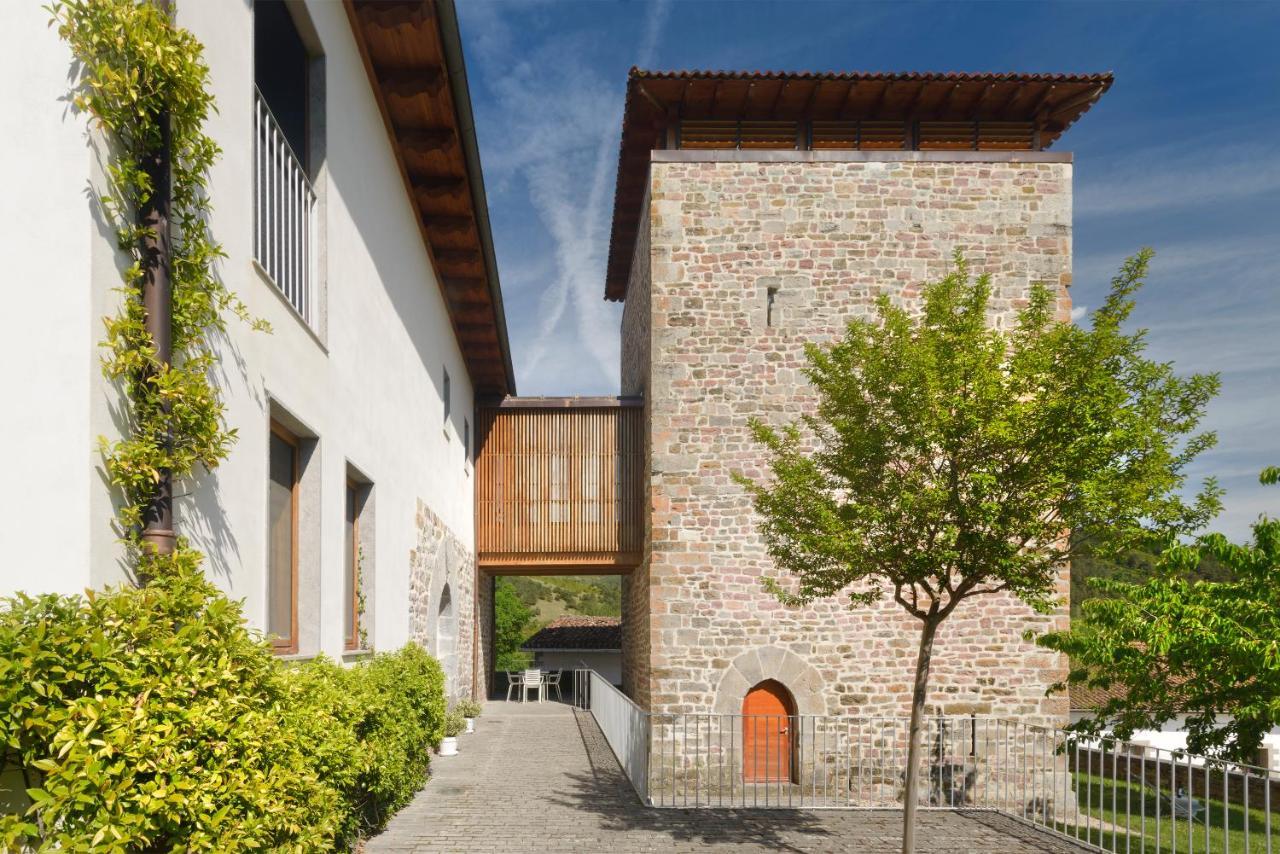 Hotel Rural Torre De Uriz Eksteriør billede